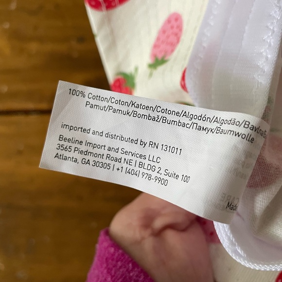 New NWT Girls Kids Bucket Hat Strawberry Pink Red - Picture 7 of 7